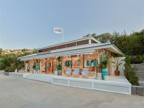 A look at the Louis Vuitton beach club and boutique at Mandarin 